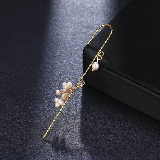 Super-fairy-copper-inlaid-zircon-temperament-cold-wind-piercing-earrings-female-ear-bone-clip-oblique-line-earrings-ear-hanging-wholesale (5)