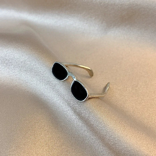Sunglasses design finger ring – quirky alloy adjustable trendy jewellery India