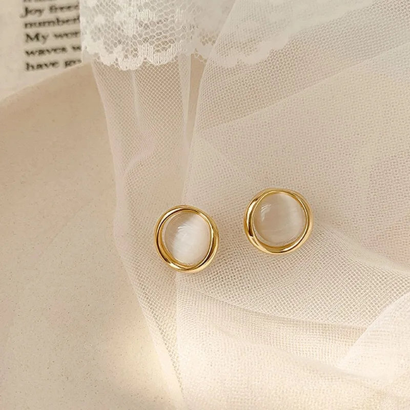 Simple-Style-Heart-Shape-Flower-Bow-Knot-Imitation-Pearl-Alloy-Rhinestone-Irregular-Women-s-Earrings-1-Pair-3.webp
