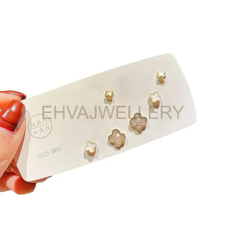 1-Set-Simple-Style-Flower-Inlay-Zinc-Alloy-Rhinestones-Ear-Studs-2.jpg