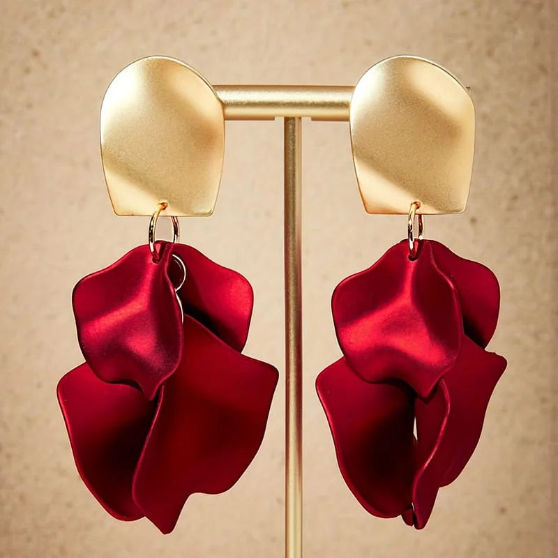 1 pair elegant luxurious leaf arylic alloy drop earrings