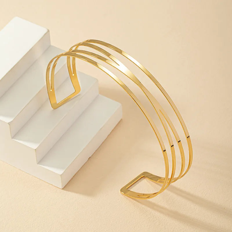 Retro-Geometric-Alloy-Hollow-Out-Women-s-Choker-2