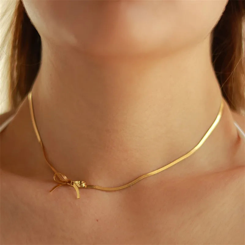 Stainless-Steel-18K-Gold-Plated-Simple-Style-Classic-Style-Plating-Bow-Knot-Necklace-9999