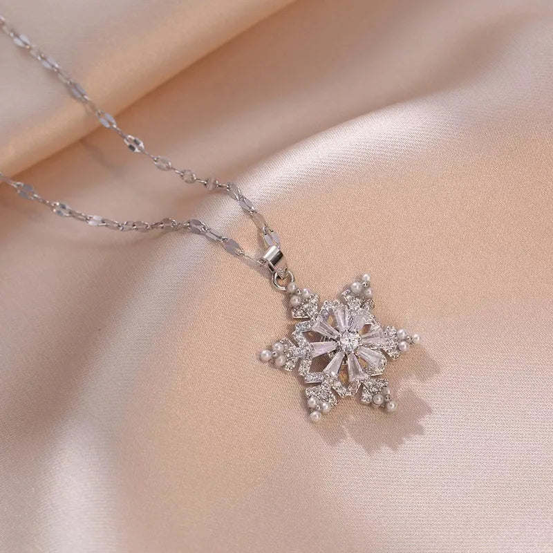 Wholesale-Jewelry-Simple-Style-Classic-Style-Geometric-Flower-Titanium-Steel-Diamond-Cable-Chain-Pendant-Necklace-3