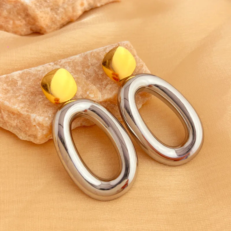 1-Pair-Elegant-Retro-Irregular-Oval-Hollow-Out-201-Stainless-Steel-18K-Gold-Plated-Drop-Earrings-2