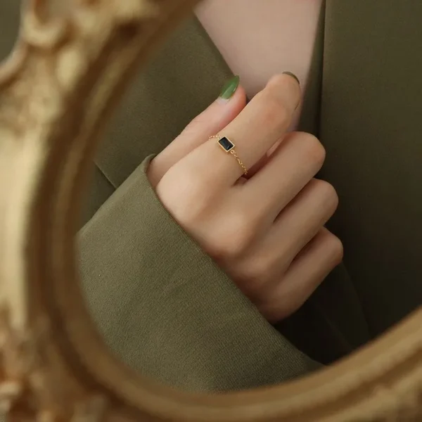 Dreamy Black Ring - Image 2