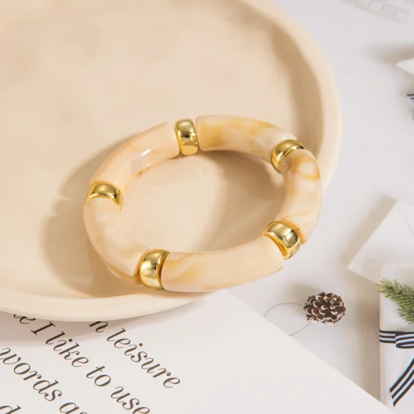 Resin Adjustable and trendy Bracelet (PINK)