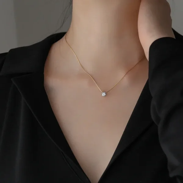 Single stone Simple Chain